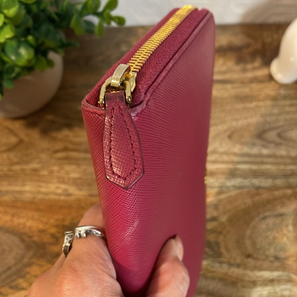 Pink Prada Saffiano Leather Organizer - Picture 3 of 12